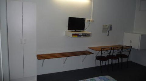 Bel Air Motel - Accommodation QLD 1
