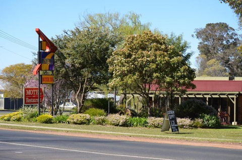 Manjimup Motor Inn - Accommodation QLD 3