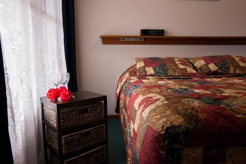 Manjimup Motor Inn - Accommodation QLD 6