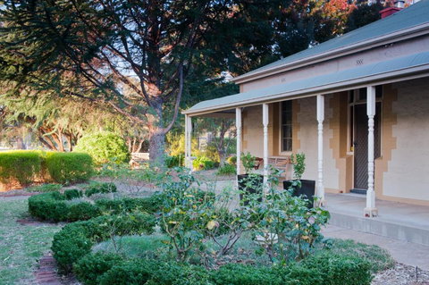 Linfield Cottage - Accommodation QLD 1