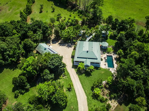 A PERFECT STAY - Bangalla Estate - Accommodation QLD 1