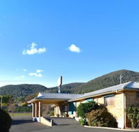 Almond Inn Motel - Accommodation QLD