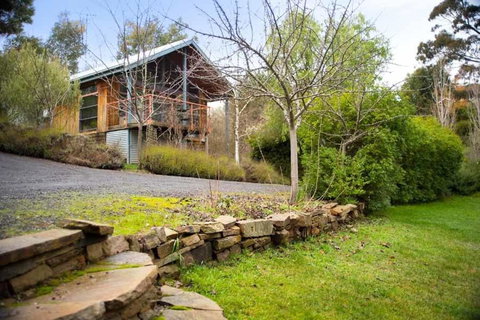 Romantic Treehouse Getaway - Accommodation QLD 3