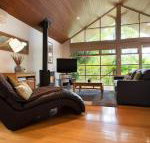Romantic Treehouse Getaway - Accommodation QLD