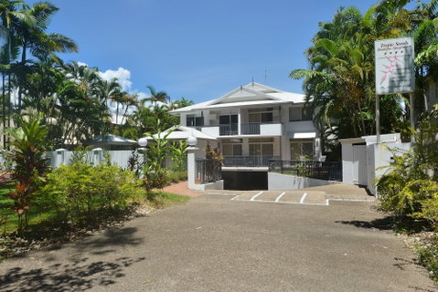 Seascape Holidays - Tropic Sands - Accommodation QLD 1
