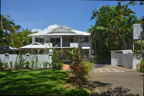 Seascape Holidays - Tropic Sands - Accommodation QLD 0