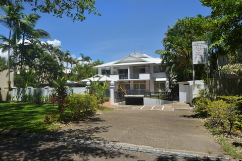 Seascape Holidays - Tropic Sands - Accommodation QLD 3
