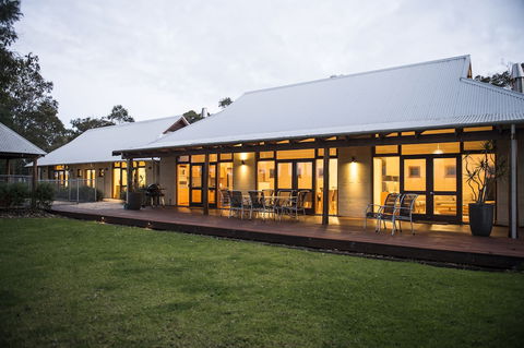Forest Rise - Accommodation QLD 3