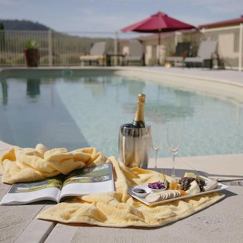 Nightingale Luxury Villas - Accommodation QLD 2