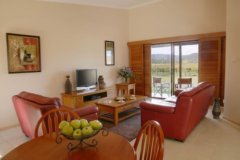 Nightingale Luxury Villas - Accommodation QLD 4