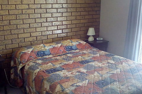 Cardigan Lodge Motel - Accommodation QLD 3