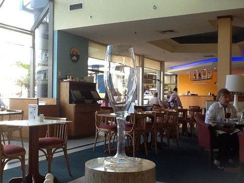 Festival Cafe - Accommodation QLD 0