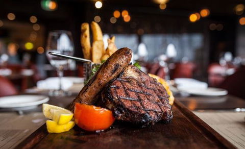 Chophouse Grill - Accommodation QLD 3