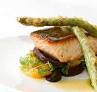 New Tattersalls Hotel - Accommodation QLD