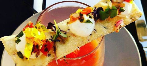 The Union Bar - Accommodation QLD 1