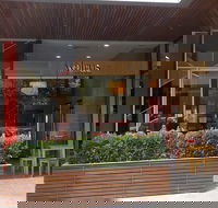 Walrus - Japanese - Accommodation QLD