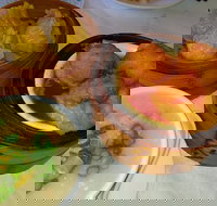 Gold Leaf Restaurant - Accommodation QLD