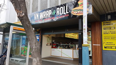 VN Wrap & Roll - Accommodation QLD 0