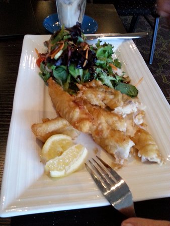 Restaurant At D'Olive Quality Suites - Accommodation QLD 0