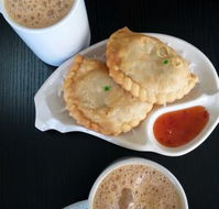 Zouk Asian and Western Cafe - Accommodation QLD
