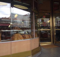 Yiannis Pantheon Cakes - Accommodation QLD
