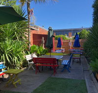 Bomb Cafe - Accommodation QLD