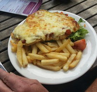 Brownz Courtyard Cafe - Accommodation QLD