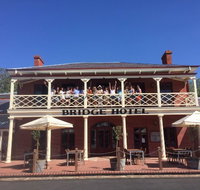 Henrys Bridge Hotel - Accommodation QLD
