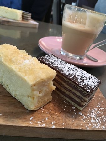 Ferny Creek VIC Accommodation QLD