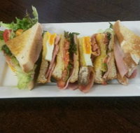 Poppyseed Cafe - Accommodation QLD