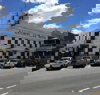 Railway Club Hotel - Accommodation QLD