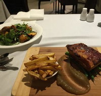 The Ducks Nuts - Accommodation QLD