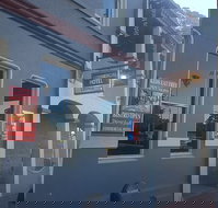 Commercial Hotel Hamilton - Accommodation QLD