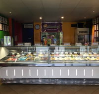 Dooleys Ice Cream - The Ice Cream Tub - Accommodation QLD