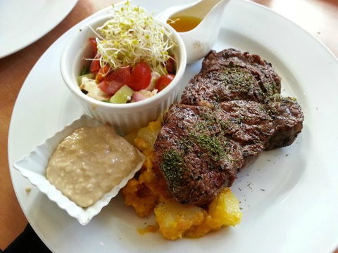 Quarry Restaurant - Accommodation QLD 0