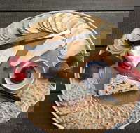 The Hideout - Coffee Lounge - Accommodation QLD