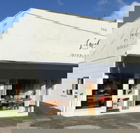 The Local. Inverloch - Accommodation QLD