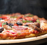Mr Pizza - Accommodation QLD