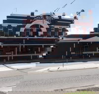 Royal Hotel - Accommodation QLD