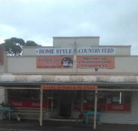 The Foxes Den Cafe - Accommodation QLD