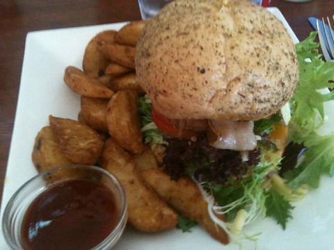 The Whitty Cafe - Accommodation QLD 0