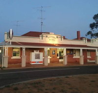 Watchem Hotel - Accommodation QLD