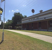 Wy Yung Pub - Accommodation QLD