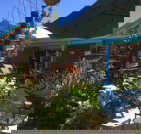 The Joy Bus - Accommodation QLD