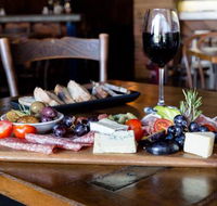 Little Lily's Wine and Tapas Cafe - Accommodation QLD