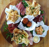 Site pizza bar - Accommodation QLD