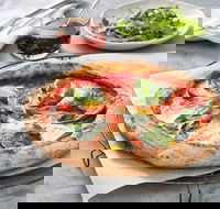 Mezza Via Italian Cuisine - Accommodation QLD
