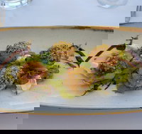 Omeros on the Beach - Accommodation QLD