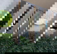 HQ Cafe - Accommodation QLD