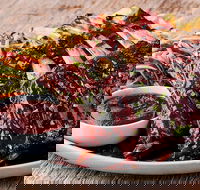 Rashays Warrawong - Accommodation QLD